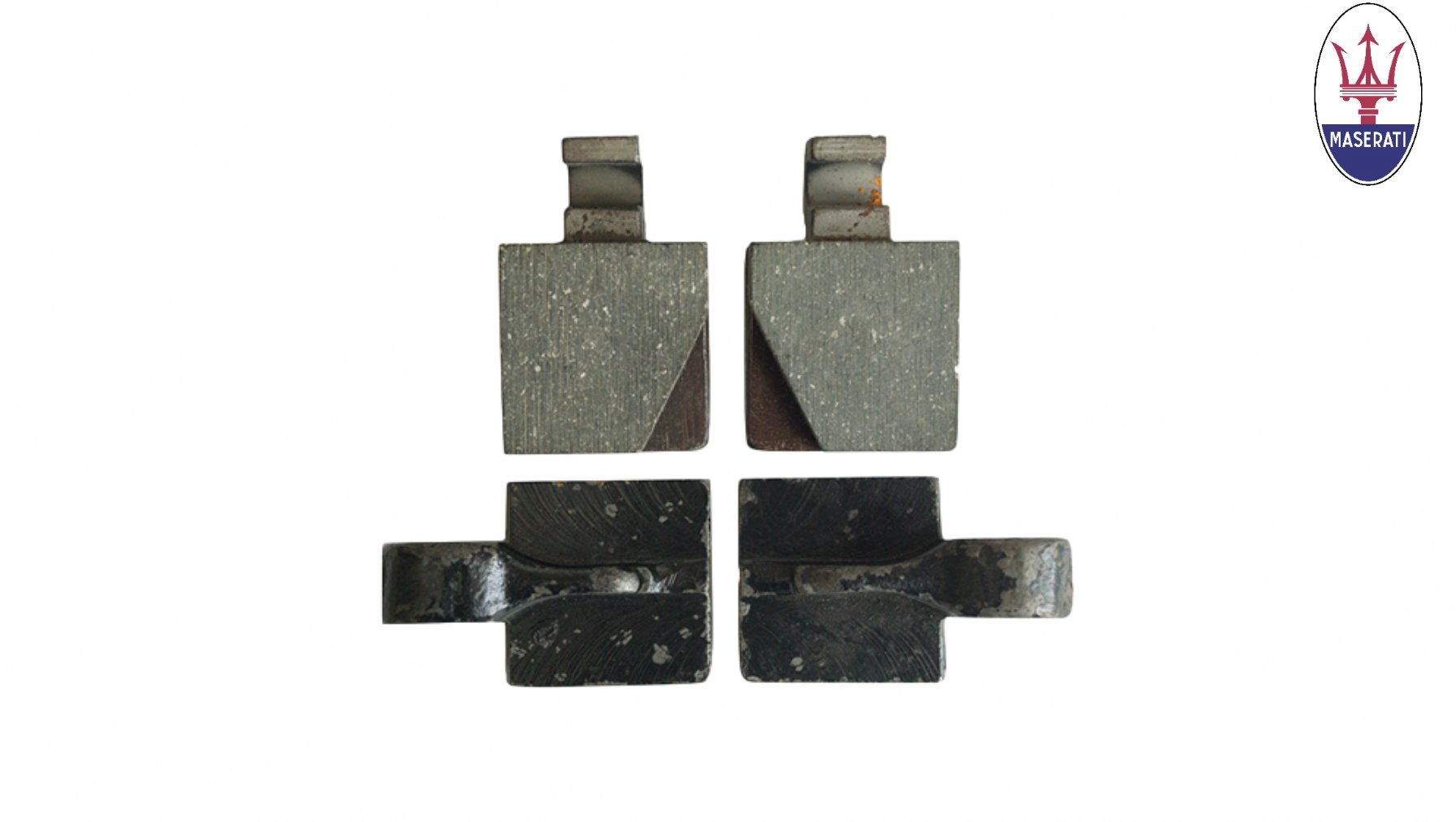 Maserati 3500/Sebring/Mistral/Mexico/Ghibli Parking brake pads set (hook back)